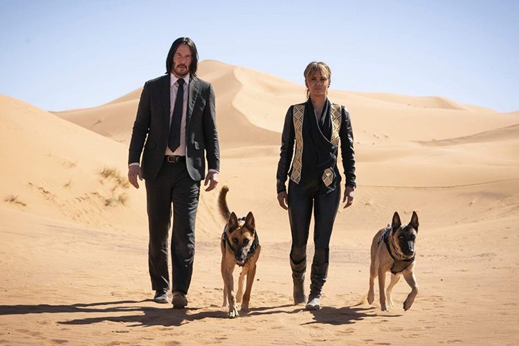 Keanu Reeves quebra tudo no novo trailer DUBLADO de 'John Wick 4